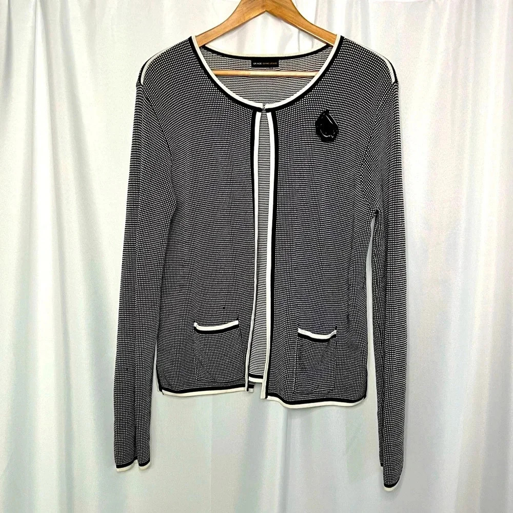 Grace Dane Lewis Black & White Hook and Eye Closure Cardigan with Flower Accent - Picture 2 of 11